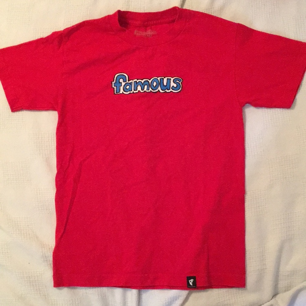 Travis barker “famous” red shirt